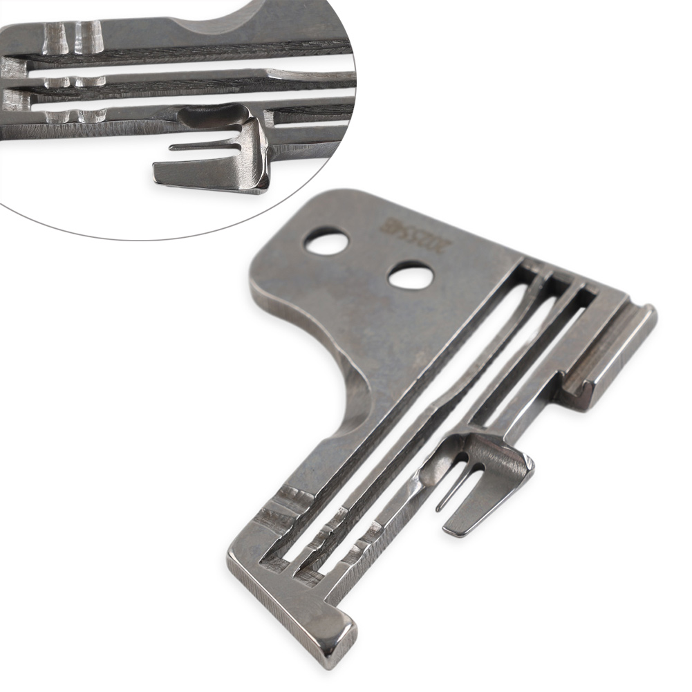 1PCS # 202554E 4-Thread Chrome Needle Plate For Pegasus Sewing