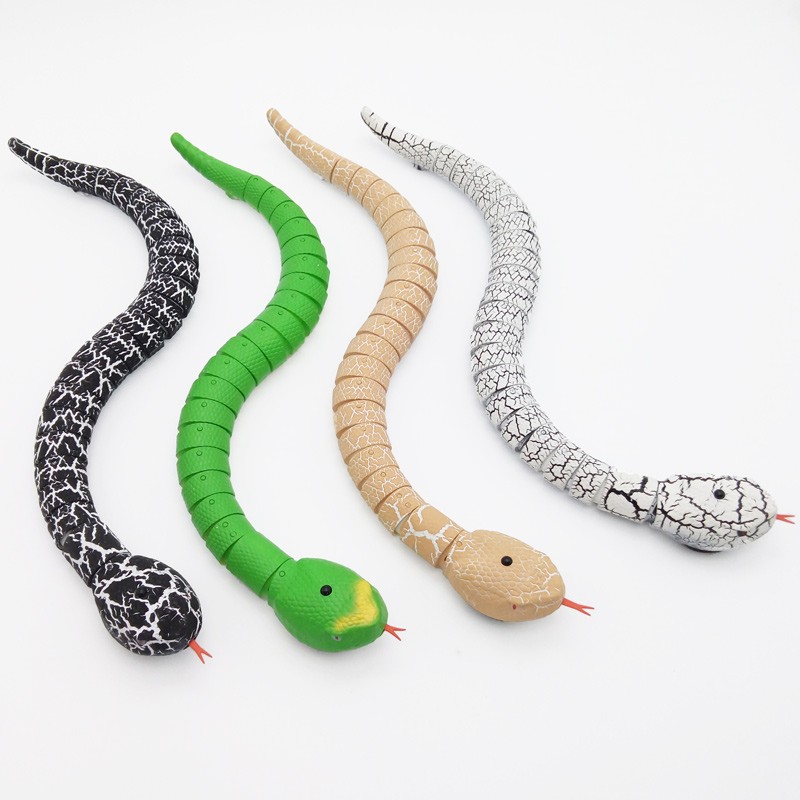 Remote Control Snake Rattlesnake Animal Trick Terrifying Mischief Random Color detail view 1