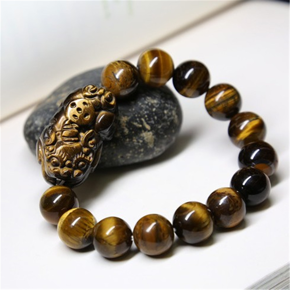 Vintage Feng Shui Tiger Eye Stone Pi Yao Pi Xiu Bracelet For Wealth